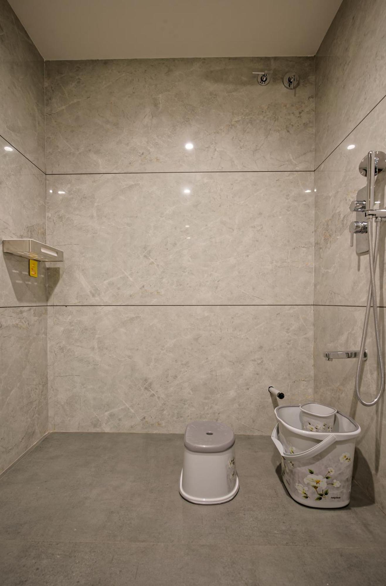 Plenteous Inn Ahmedabad Extérieur photo